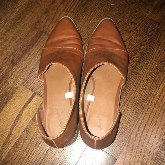 Universal thread brown flats size 7 - Picture 2 of 7